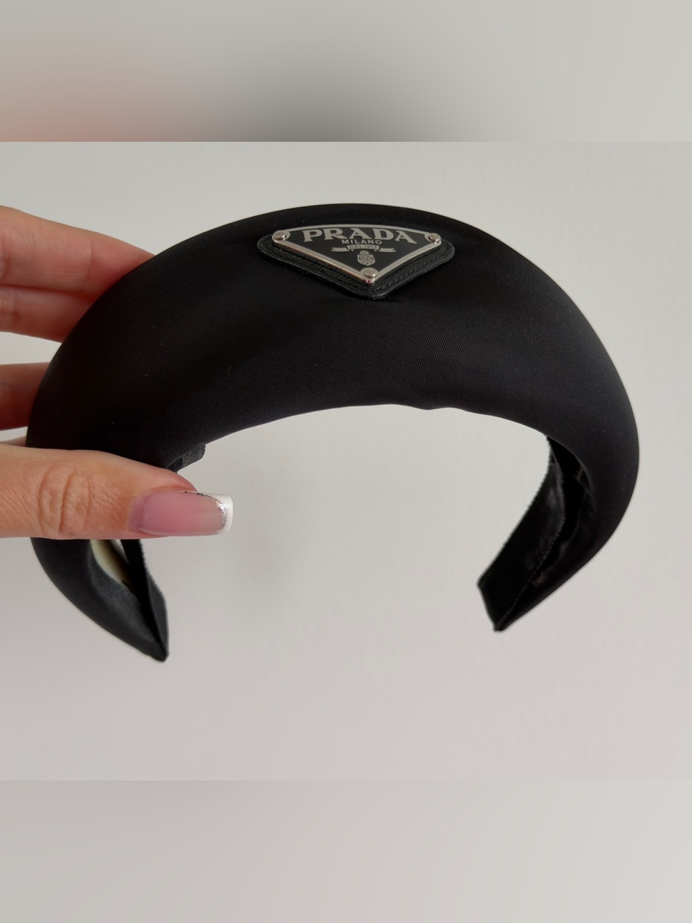 PRADA BLACK NYLON PADDED HEADBAND/ Needs repair 🤍